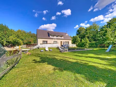 rare sur le secteur maison f7 avec terrain de 7932 m² à quelques minutes de la gare de mea