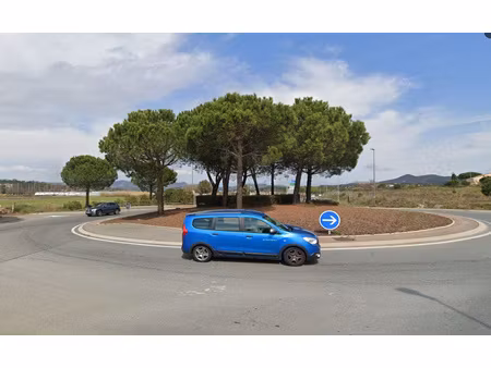 achat parking frejus 83600