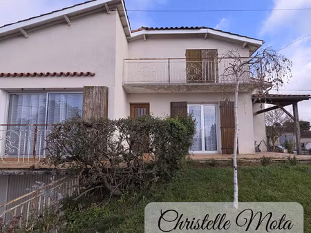 charmante maison située dans une impasse