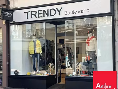 vente local commercial 37m2 saint-jean-de-luz 64500 - 36000 € - surface privée