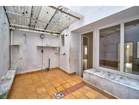 agen hyper centre - maison de ville de 123m² dont 90m² habitables avec 3 chambres et une c