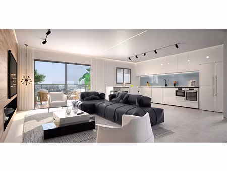 - a 2 pas de la place suquet - grandes surfaces - livraison imminente