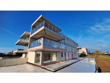 appartement te koop in zedelgem met 3 slaapkamers