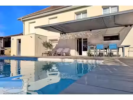 vente maison 8 pièces 259 m² à saint-ambreuil (71240)  439 000 €