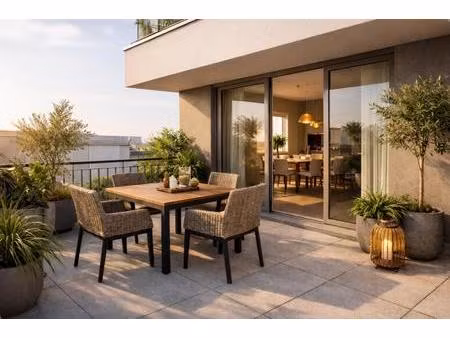 -- magnifique 4 pieces 85 m² dernier etage terrasse 15 m² proche rer a bussy