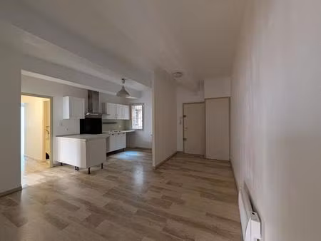appartement t4 de 105 m²