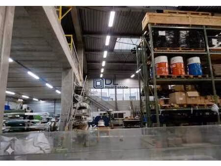 vente entrepôt 3 440 m²