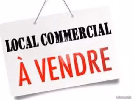 local commercial  28m2  camaret sur mer