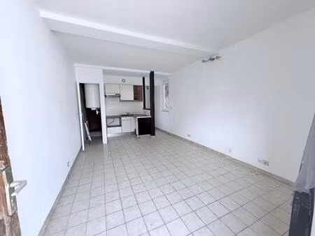 maison de ville 2 pièces