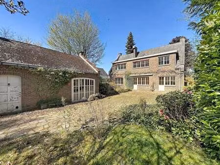 charmante villa avec annexe et grand jardin !