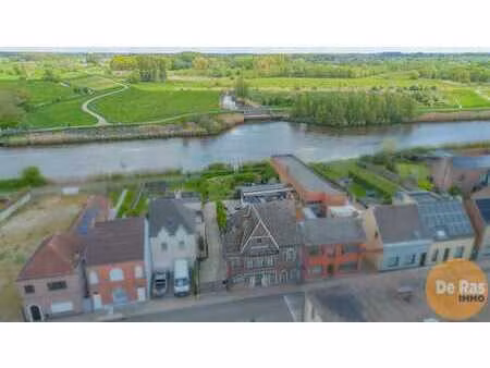 schellebelle- instapklare woning met 3 kamers en uniek zicht