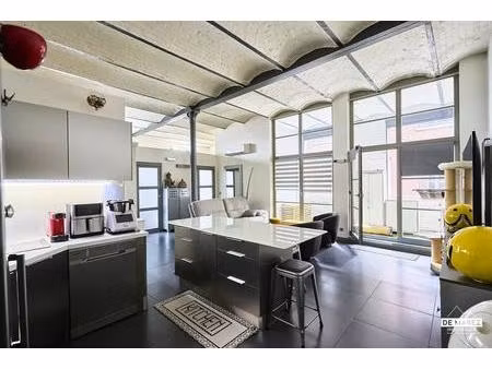 exclusivite : loft avec loggia et parking !