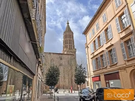 location commerce montauban 82000 275m²