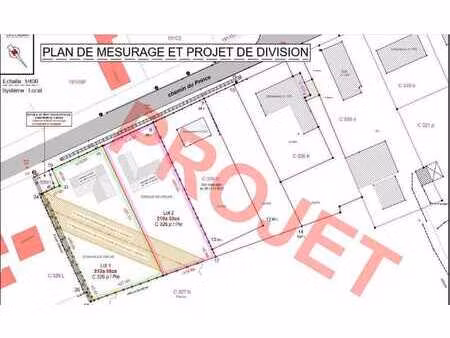 terrain sis à msj à front du chemin du prince