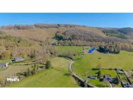 parcelle à bâtir de 3.459 m² dans un cadre verdoyant !