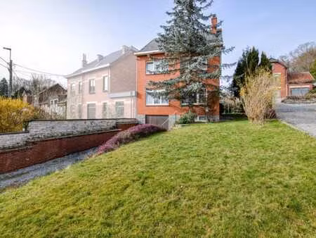 maison d’habitation avec jardin