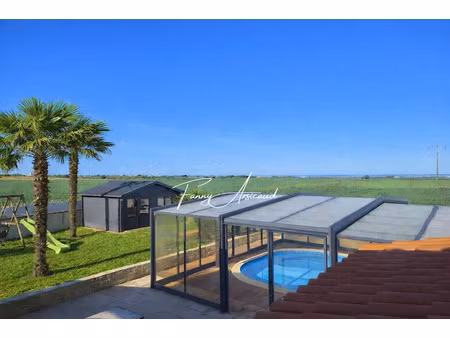 vente maison 9 pièces 207 m² à esnandes (17137)  569 000 €