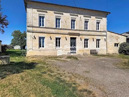 vente propriété 6 pièces 211 m² à saint-emilion (33330)  525 000 €