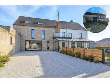 ancienne fermette avec grange en pierre à rénover