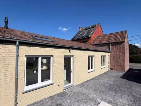 maison entièrement rénovée.