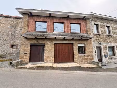 jolie maison bel-étage à durbuy