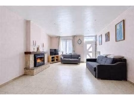 maison a rafraichir 3ch - peb d - elec ok