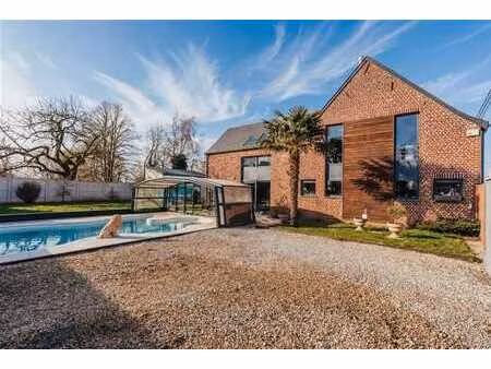 magnifique grange rénovée de 300m2