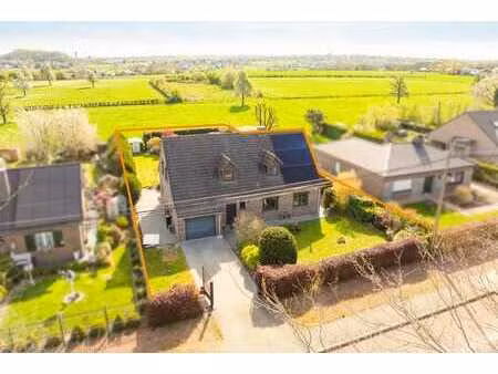 magnifique villa à housse: 4ch  terrasse  jardin et garage