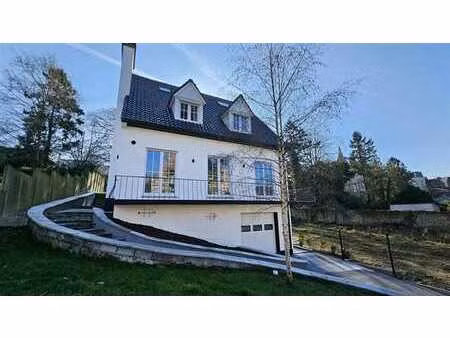 superbe villa 5 chambres. peb b !