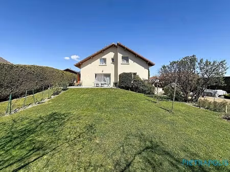 maison de luxe à vendre à ségny