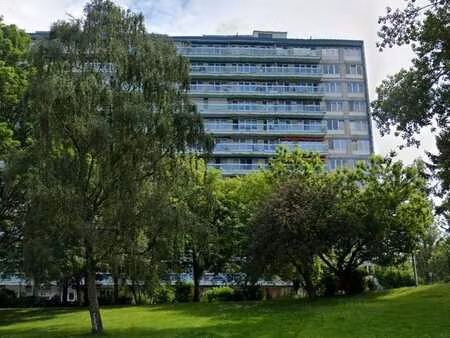 l’ appartement n° 117 au 6e ét.  aile c  entièrement rénové