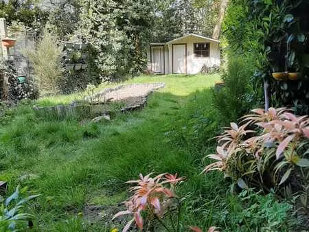 rez-de-chaussée moderne avec grand jardin