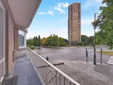 magnifique appartement 1 chambres avec garage box