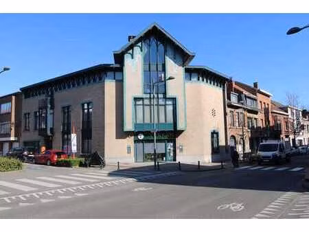 charmant studio: libre à l'acte