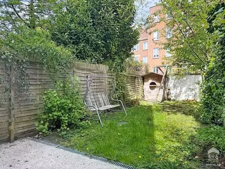 rez-de-chaussée avec jardin à vendre à uccle