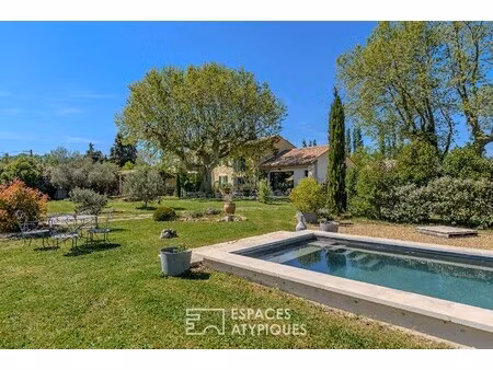 maison de luxe à vendre dans le quartier basses ferrailles-jas