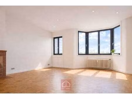 parc rauter - spacieux appartement 2 ch dans un clos calme