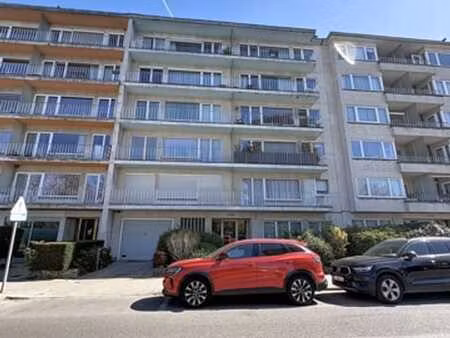 forest - rez-de-chaussée 2 ch. avec jardin