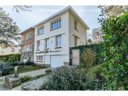 quartier observatoire - maison 3 façades - peb d