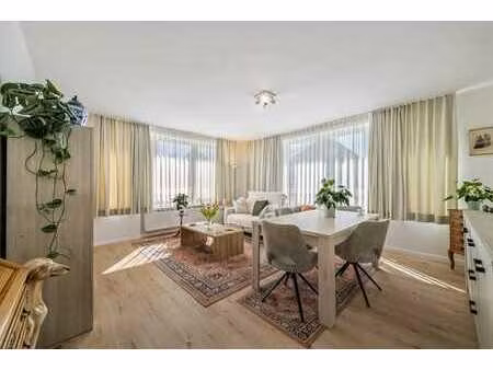 appartement en rez-de-chaussée récemment rénové  situé supe