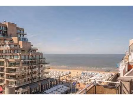 offre exclusive – penthouse d’exception situé sur la place v