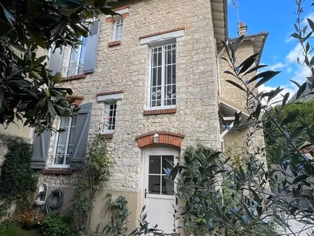 maison de luxe à vendre dans le quartier centre ville ouest