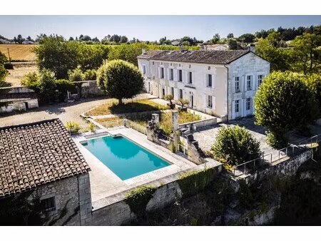 villa de luxe à vendre à fléac