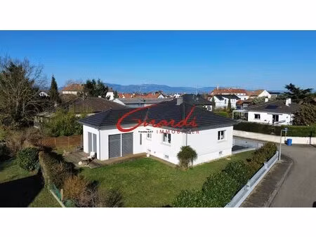 kingersheim - plain-pied rénové de 163 m2 avec sous-sol aménagé  4 chambres  garage et...