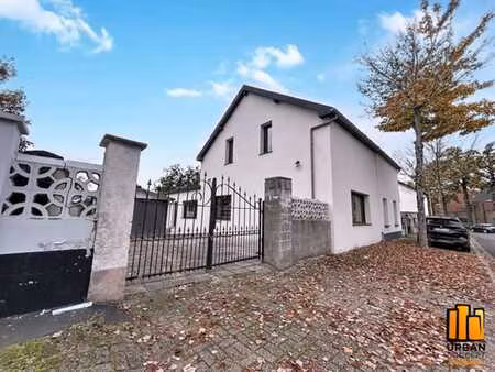 charmante maison totalement rénovée - 29 panneaux solaires!