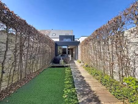 maison économe en énergie avec garage à vendre à lebbeke