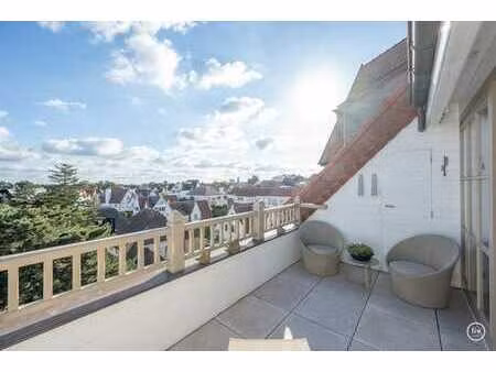 appartement exceptionnel avec une magnifique terrasse ensol