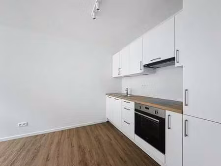 superbe studio de 1 chambre - liège (centre)