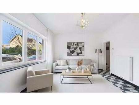 prince de liège - rez-de-chaussée 1 chambre avec jardin