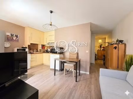 t2 avec garage - port frejus